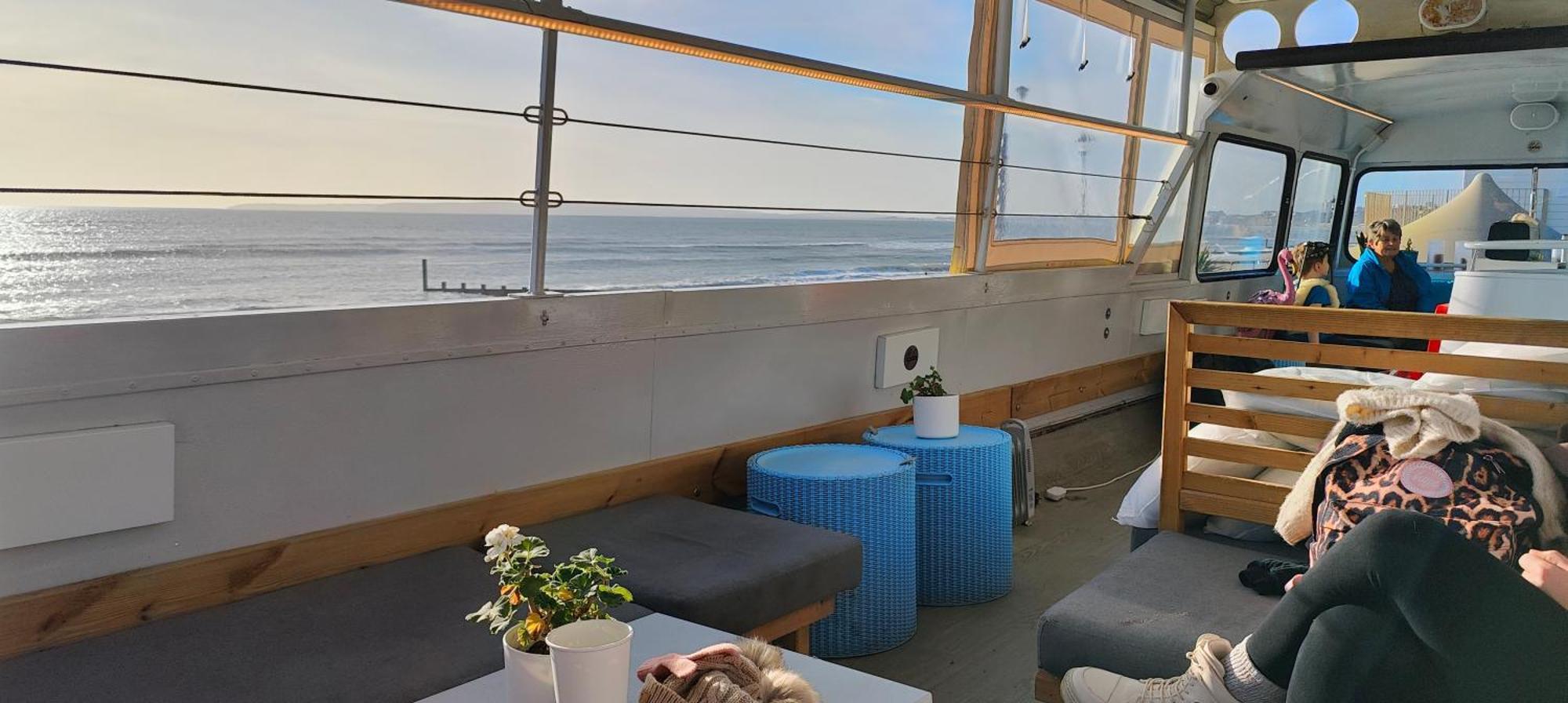 Cosy Bee And Apartment 본머스 외부 사진